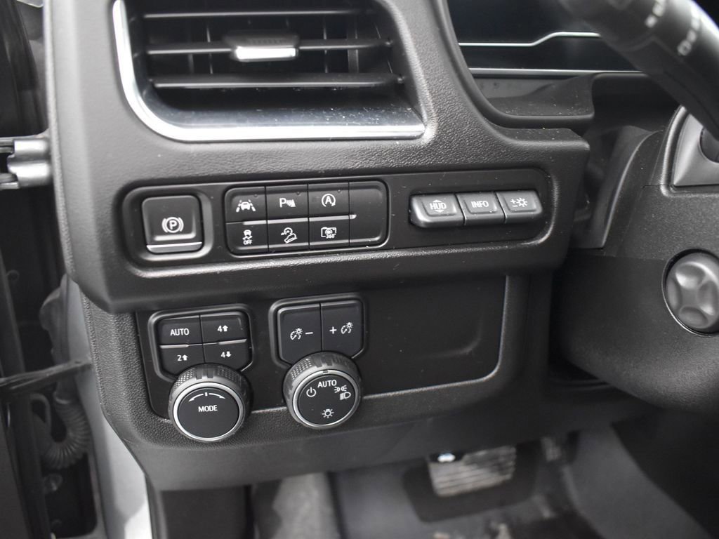 Used 2023 Chevrolet Tahoe High Country w/ Premium Package 2 image 18