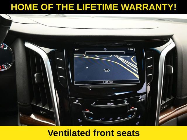 Used 2020 Cadillac Escalade Premium Luxury image 32