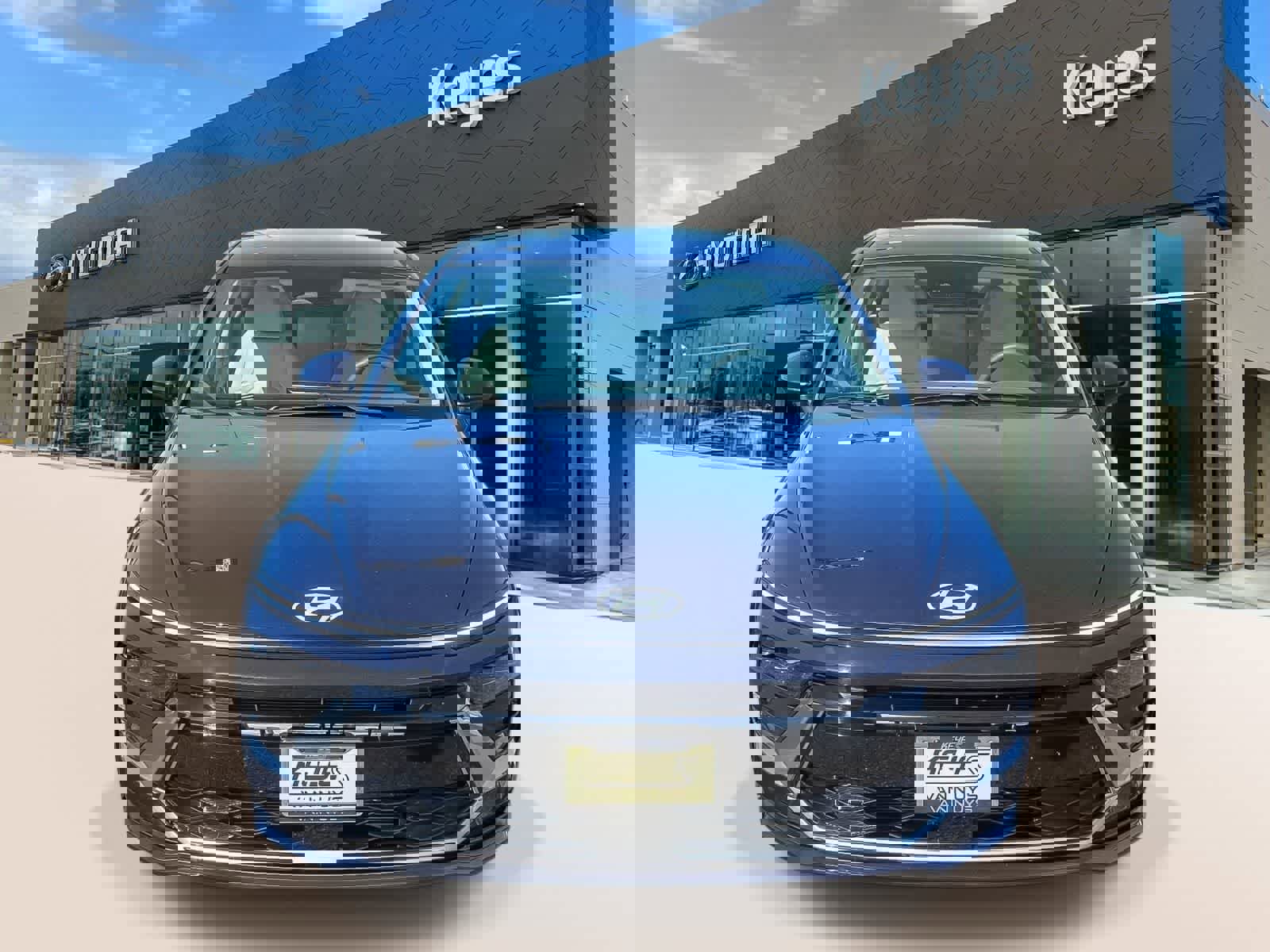 Certified 2025 Hyundai Sonata SE image 2