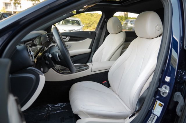 Used 2021 Mercedes-Benz E 350 4MATIC Sedan w/ Premium Package image 31