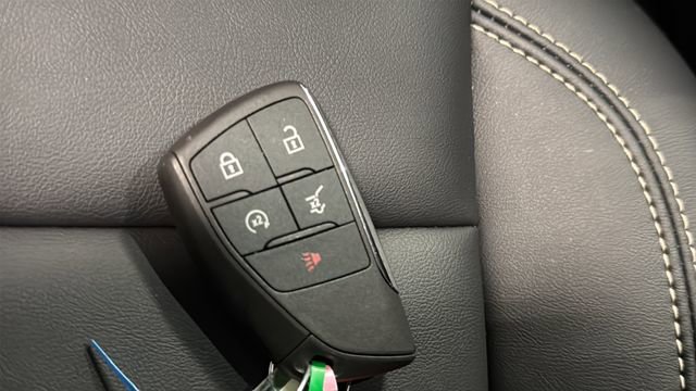 Used 2025 GMC Acadia Elevation w/ Elevation Premium Package image 21
