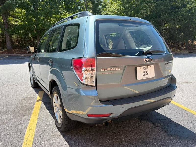 Used 2012 Subaru Forester 2.5X AWD/4WD image 4