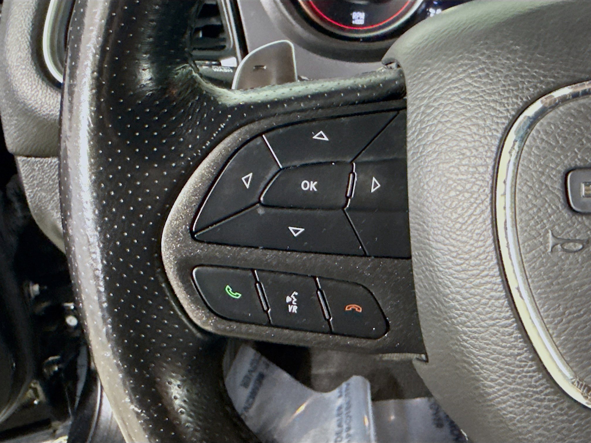 Used 2022 Dodge Challenger GT image 14