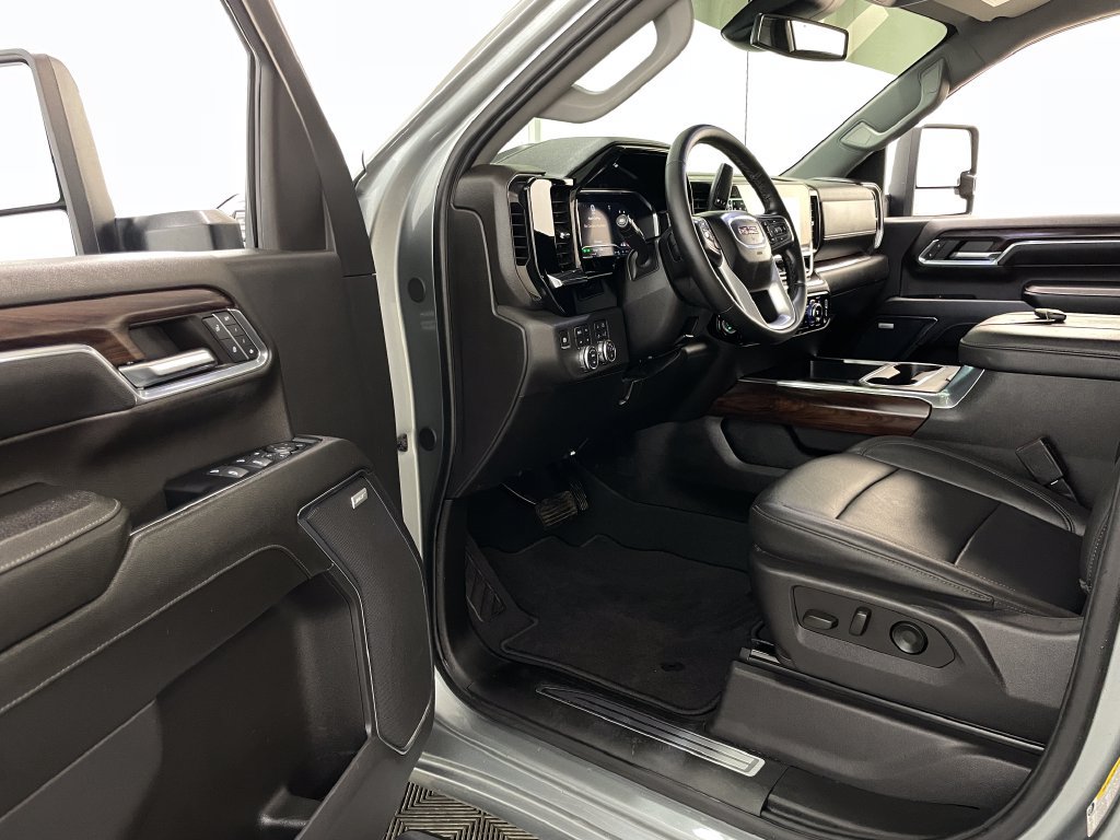 Certified 2024 GMC Sierra 2500 SLT w/ SLT Premium Package AWD/4WD image 29