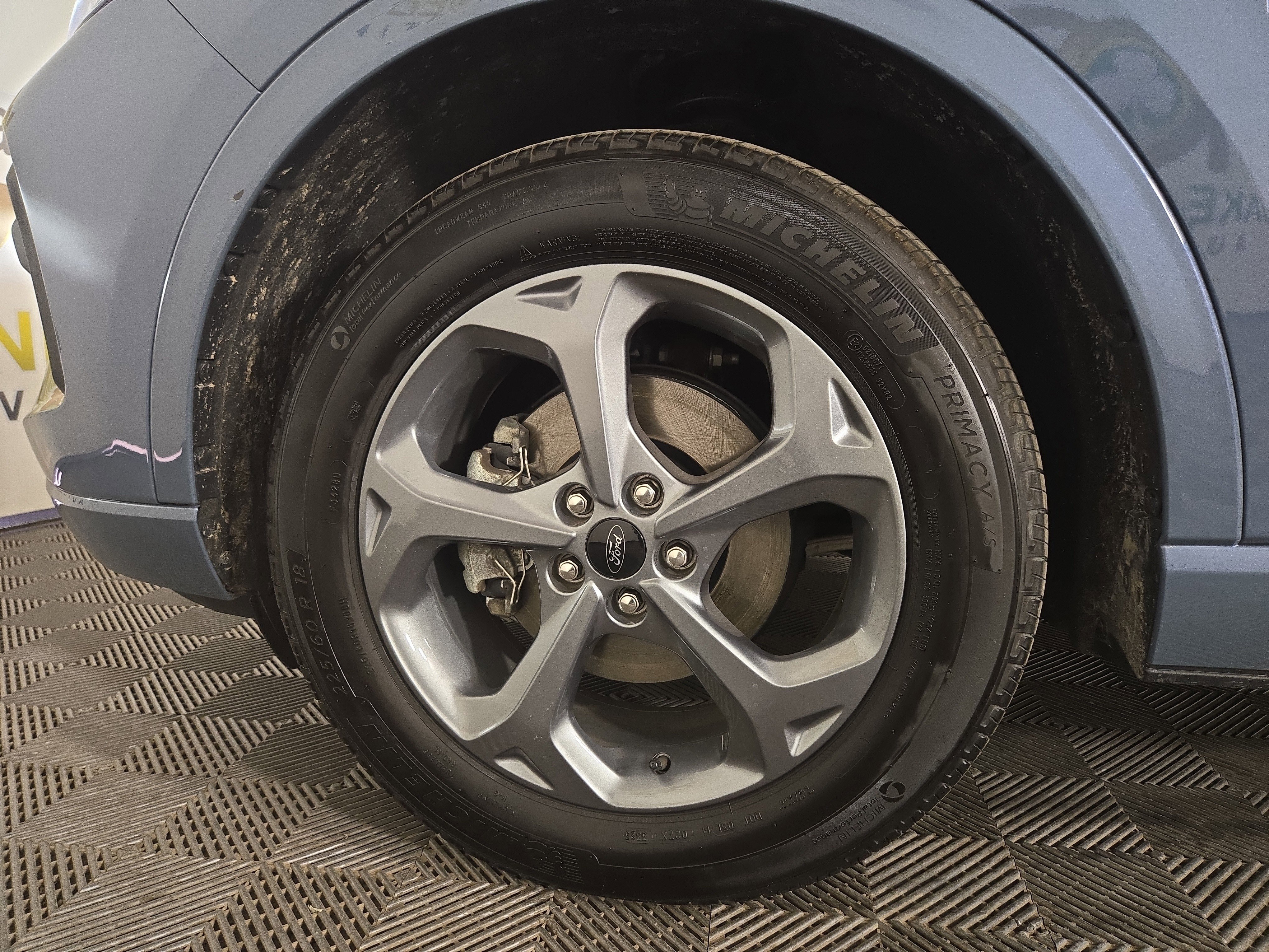 Used 2023 Ford Escape ST-Line image 32