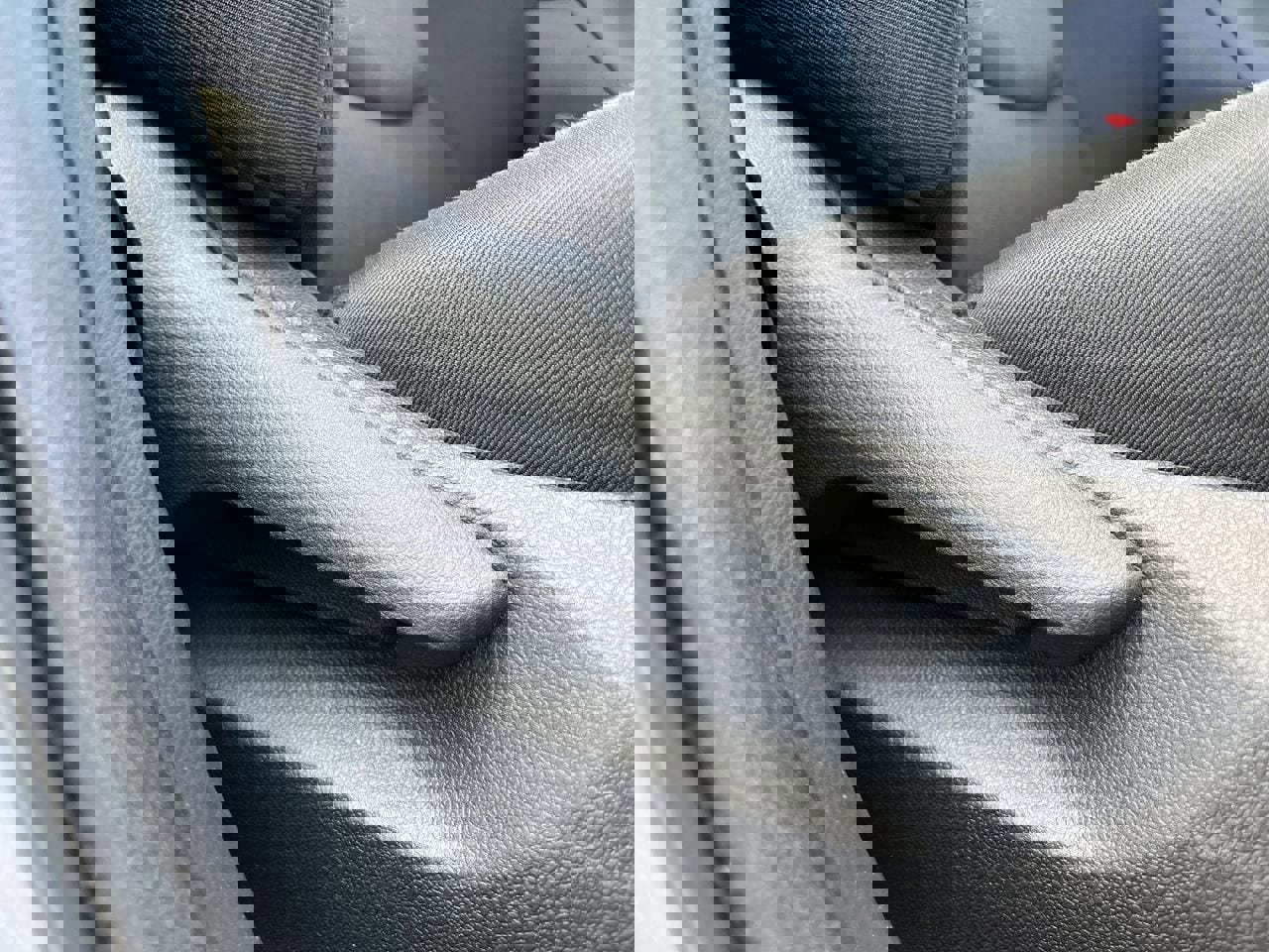 Used 2024 Toyota RAV4 XLE image 25