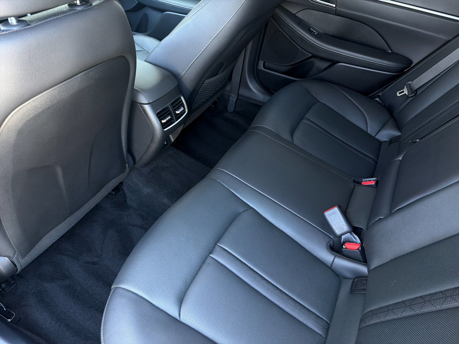 Used 2024 Hyundai Sonata Limited FWD image 11