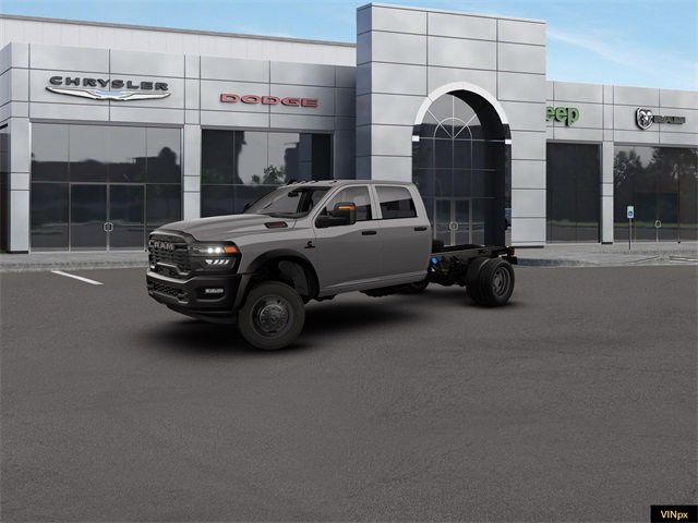 New 2026 RAM 5500 Tradesman w/ Chrome Appearance Group image 2