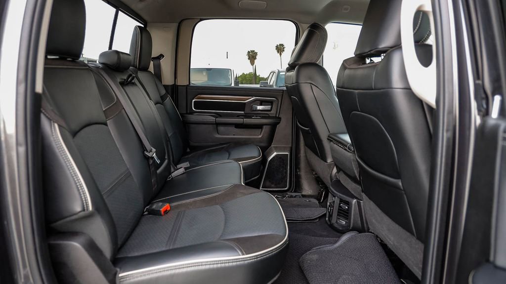 Used 2024 RAM 2500 Laramie AWD/4WD image 17