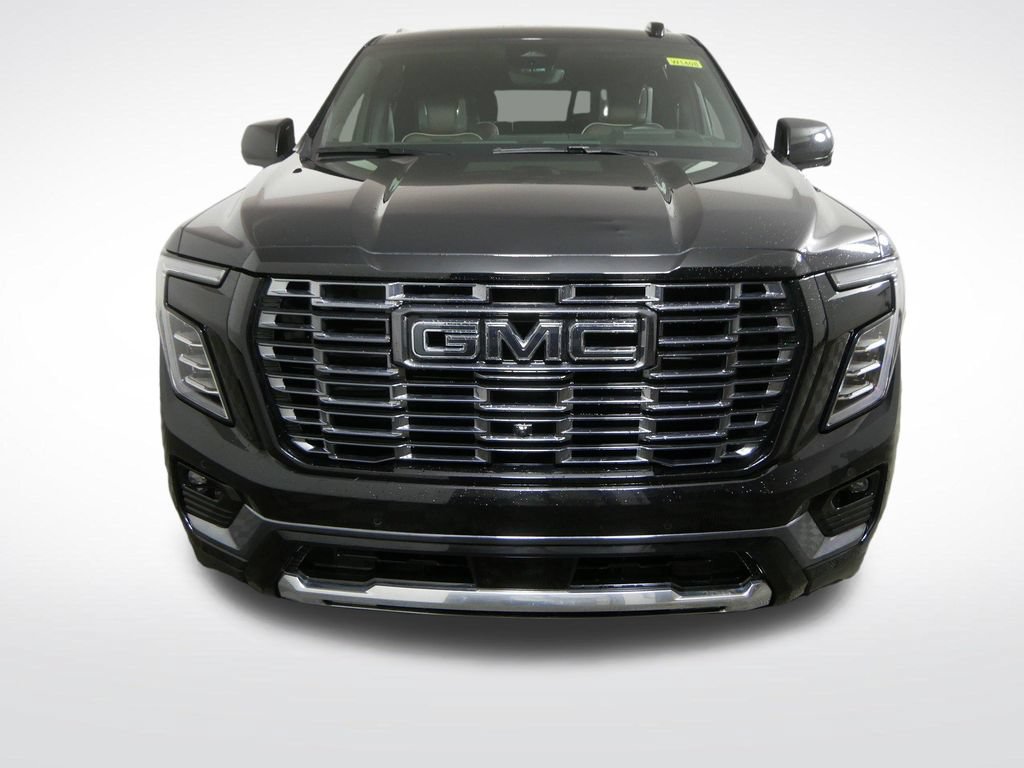 Used 2025 GMC Yukon Denali Ultimate AWD/4WD image 9