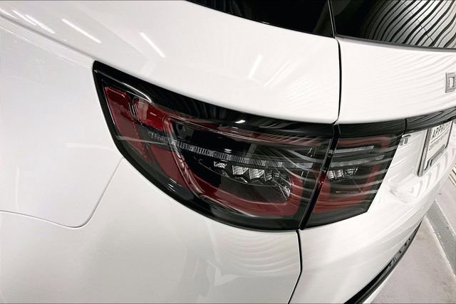 Certified 2025 Land Rover Discovery Sport S image 29