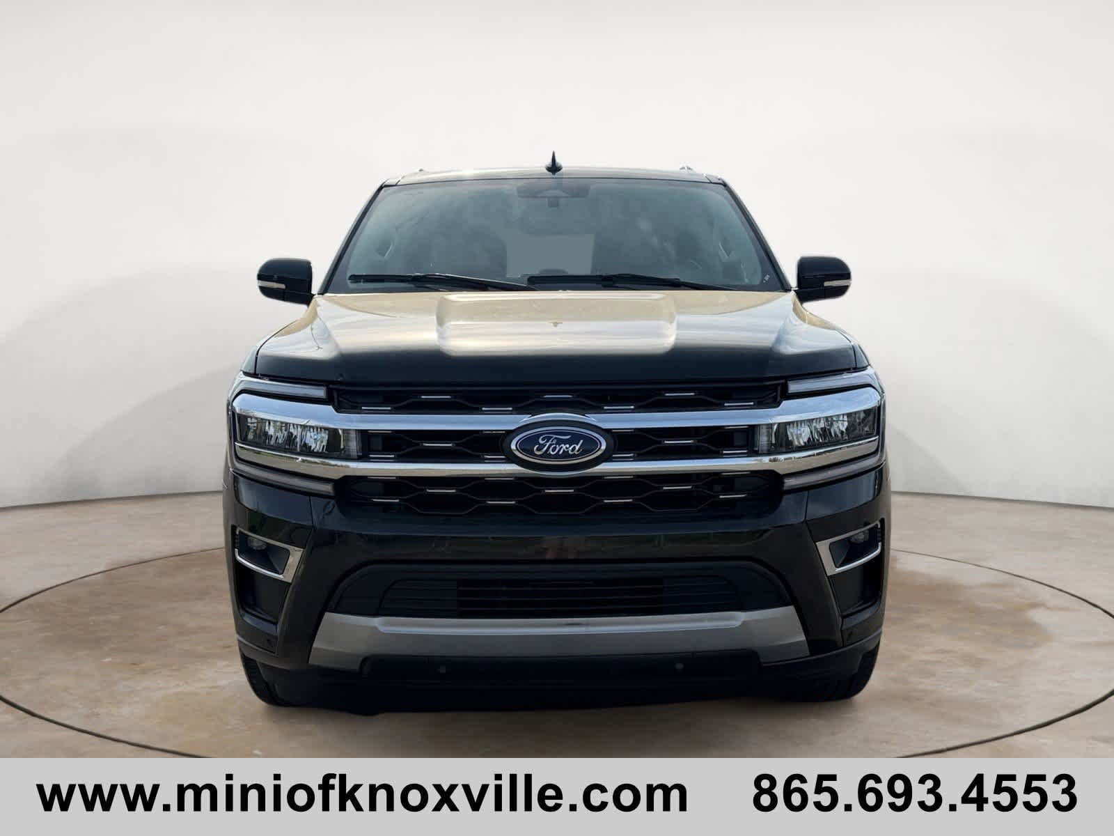 Used 2024 Ford Expedition Max Limited AWD/4WD image 8