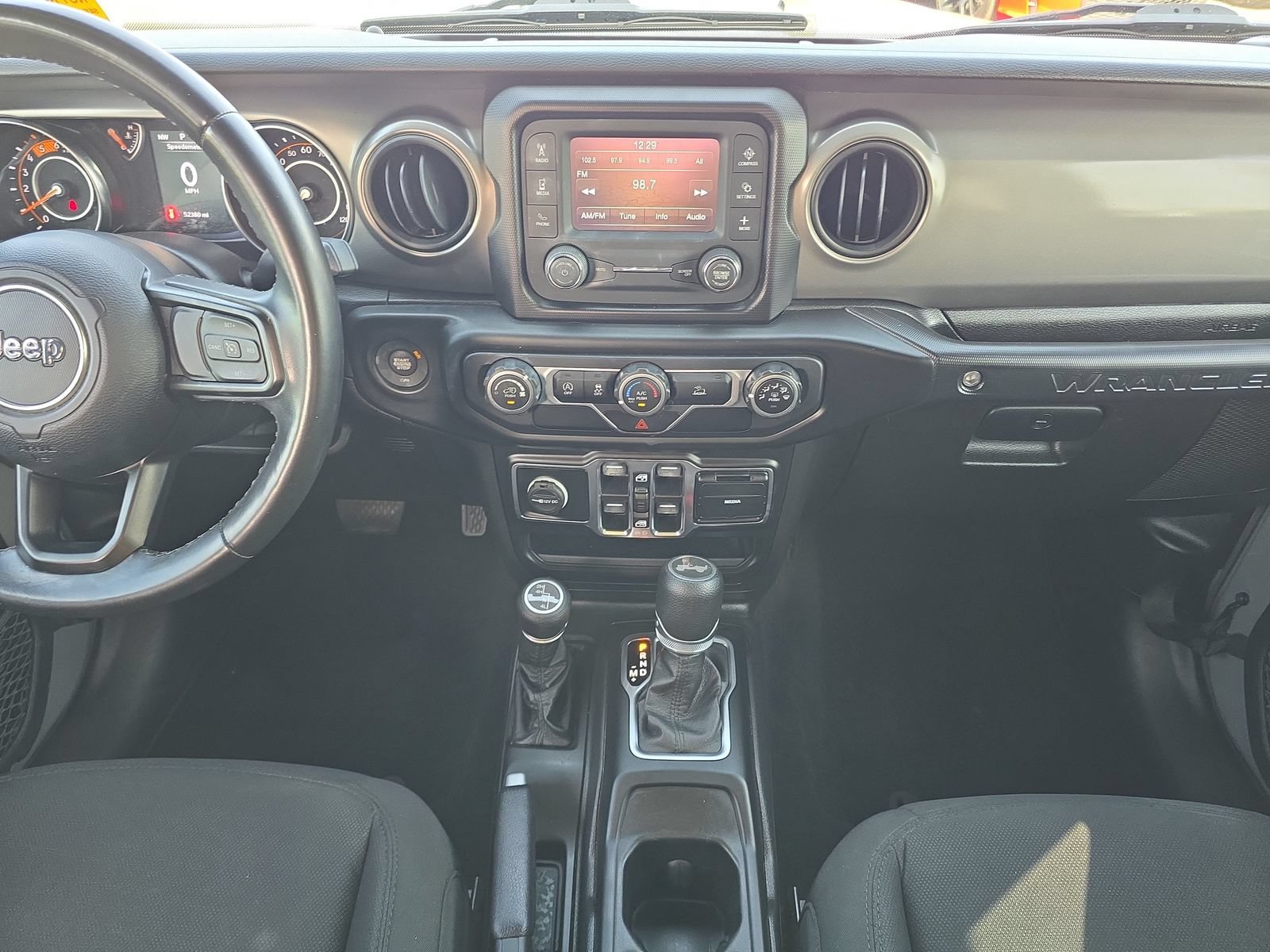 Used 2021 Jeep Wrangler Unlimited Sport AWD/4WD image 11