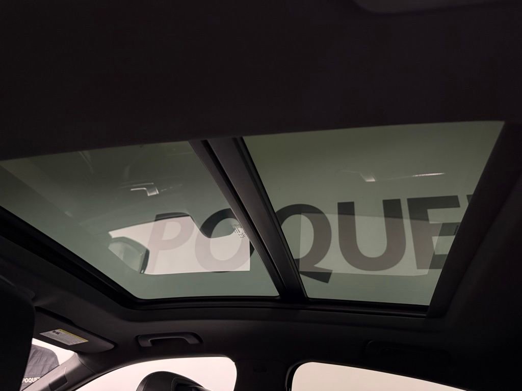 Used 2022 Audi SQ5 Prestige w/ Prestige Package image 18