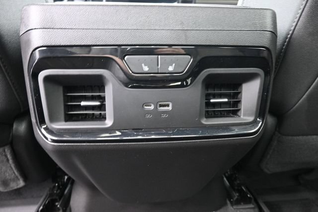 Used 2024 Chevrolet Silverado 1500 ZR2 w/ Technology Package AWD/4WD image 27