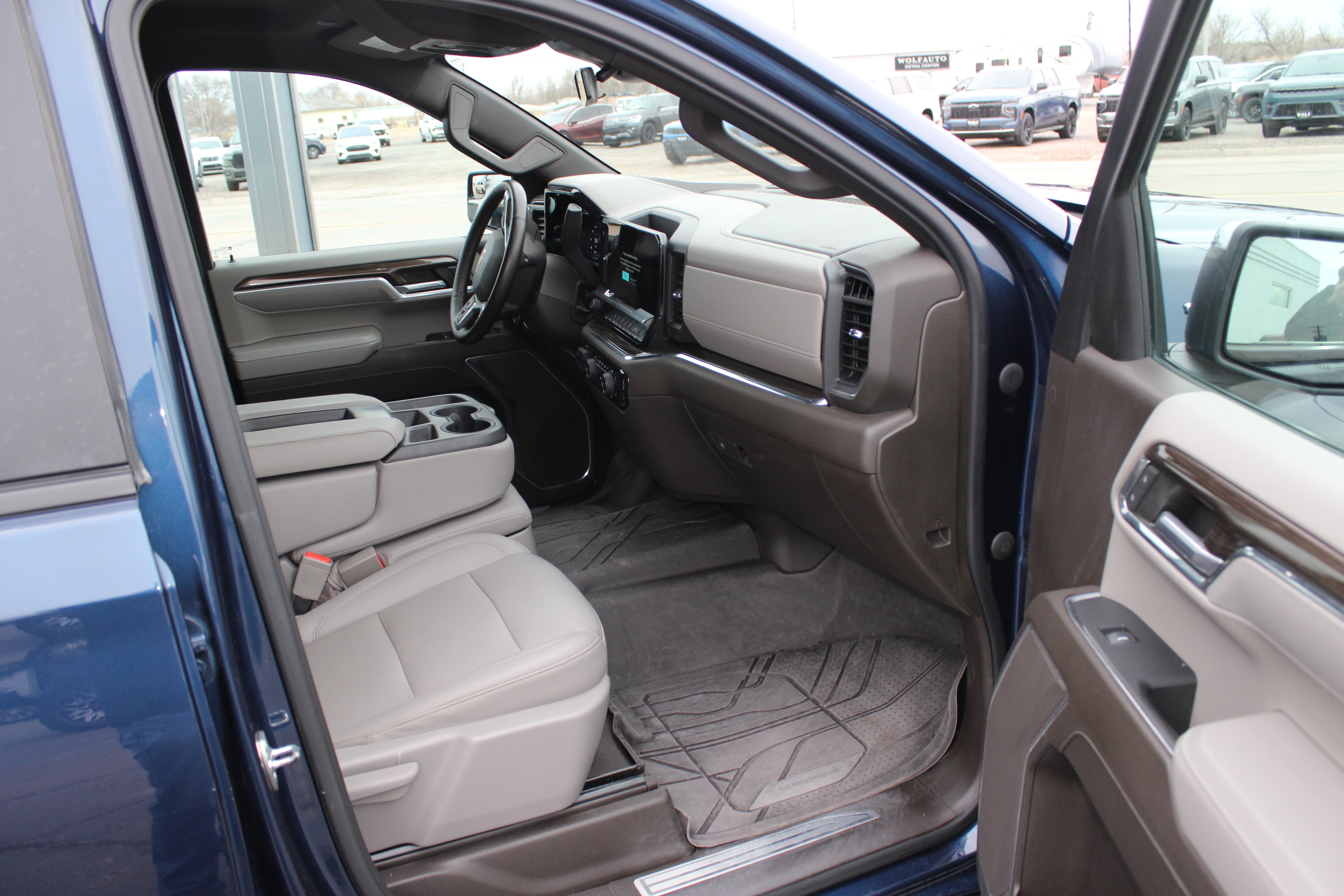 Used 2023 Chevrolet Silverado 1500 LT w/ All Star Edition Plus image 15