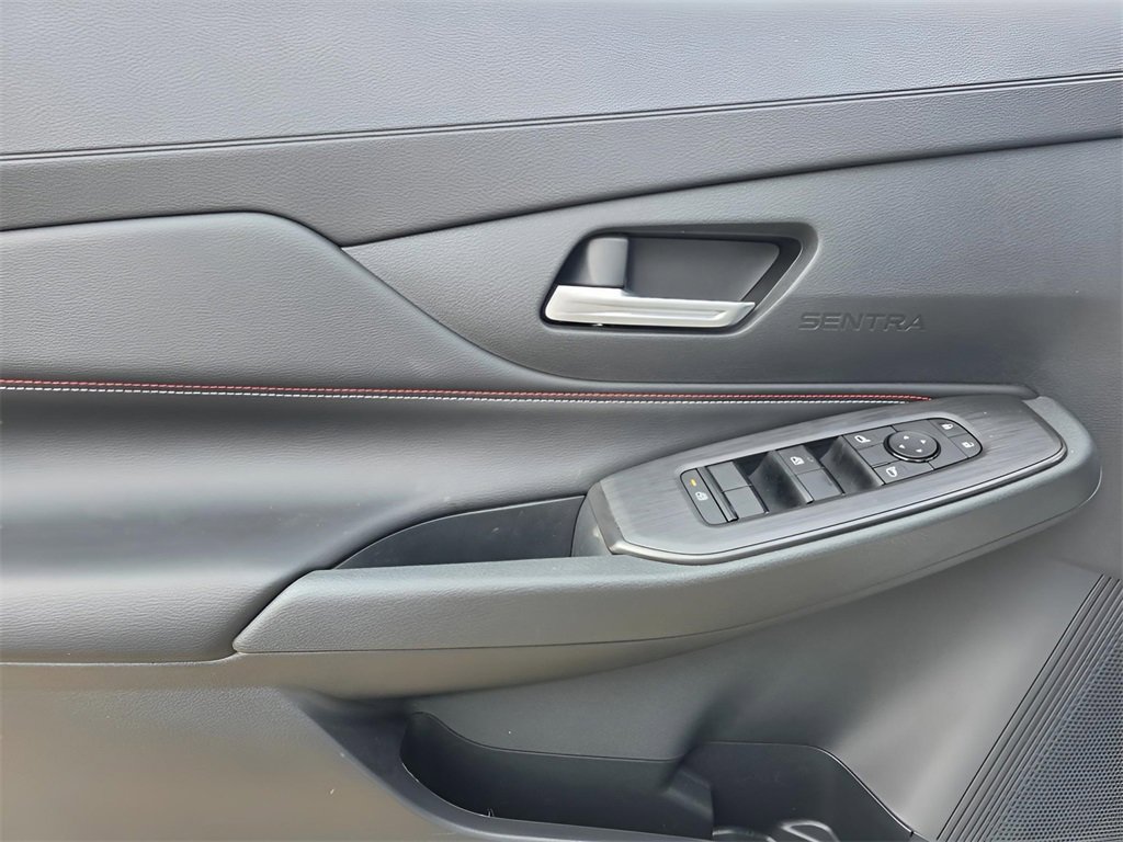 New 2026 Nissan Sentra SR image 15