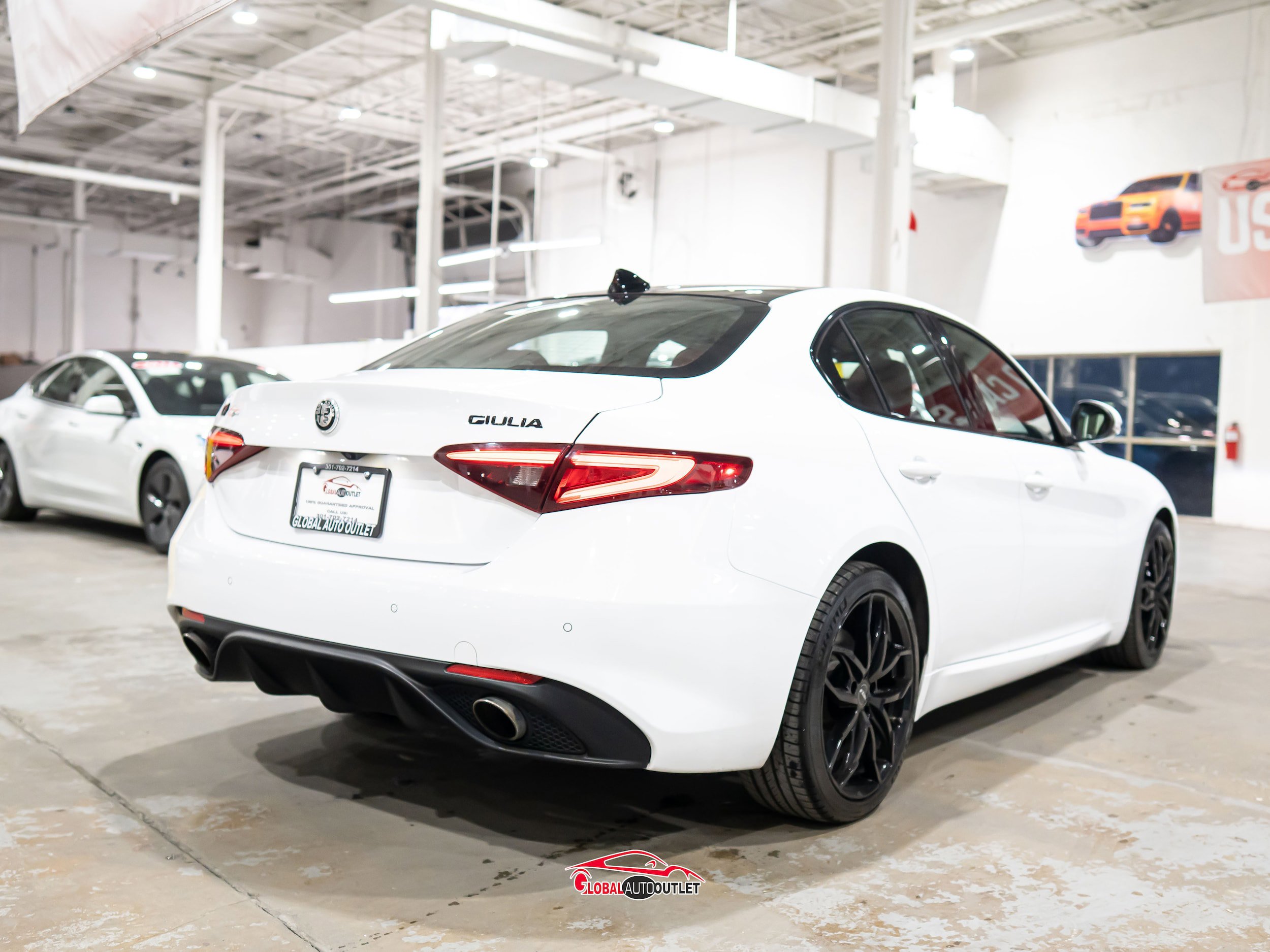 Used 2018 Alfa Romeo Giulia Ti Sport w/ Quick Order Package 22S Sport AWD/4WD image 7
