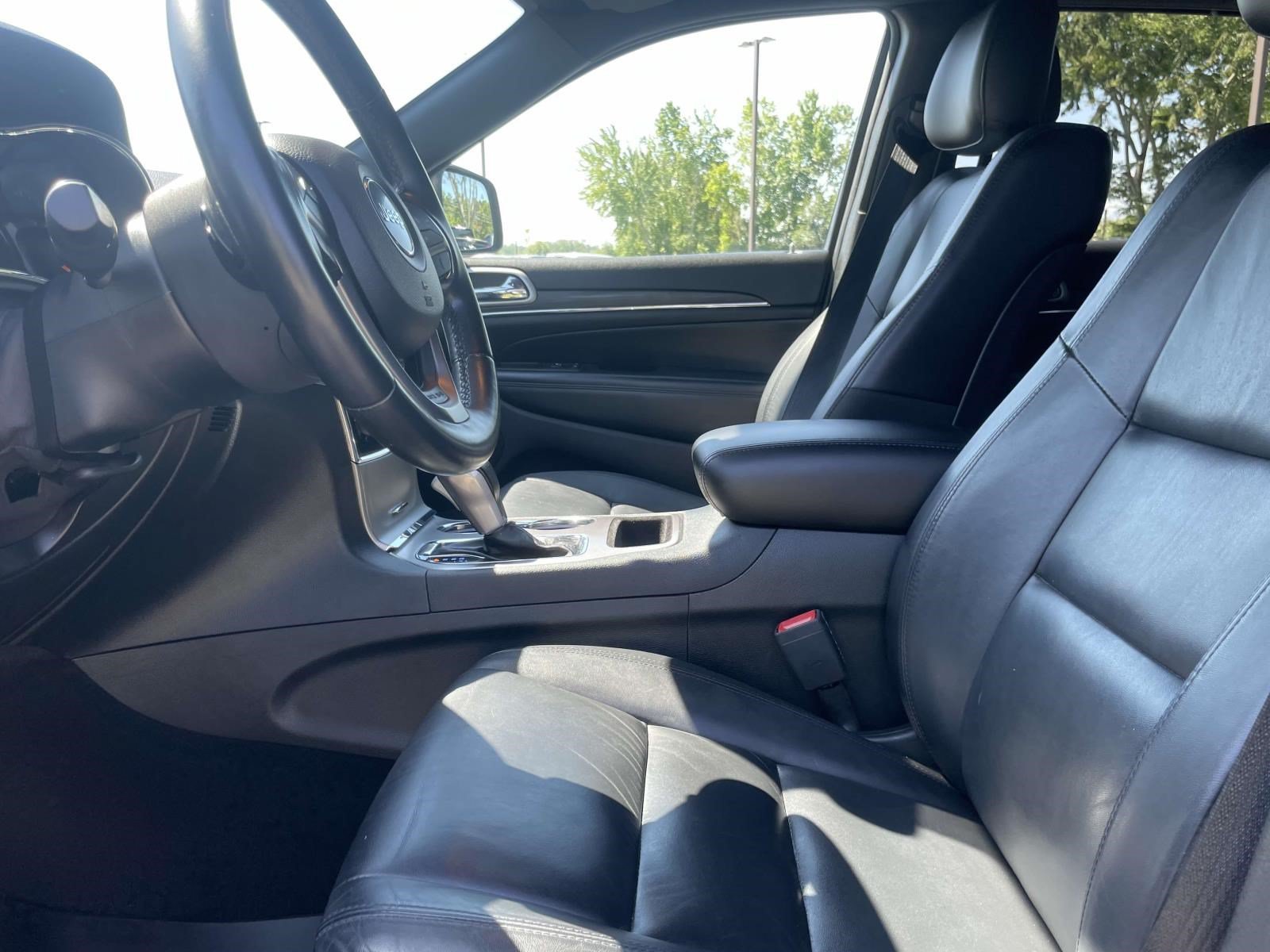 Used 2020 Jeep Grand Cherokee Limited RWD image 14
