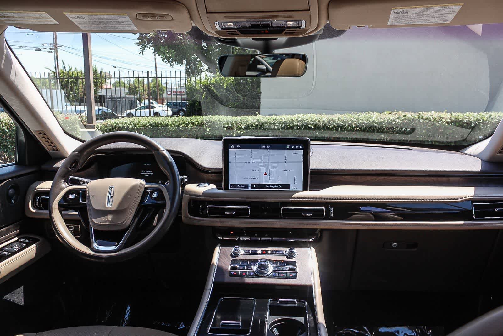 Used 2022 Lincoln Aviator Grand Touring w/ Equipment Group 301A AWD/4WD image 16