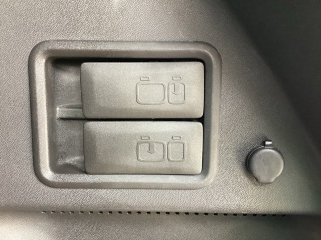 Used 2024 Chevrolet Equinox RS image 12