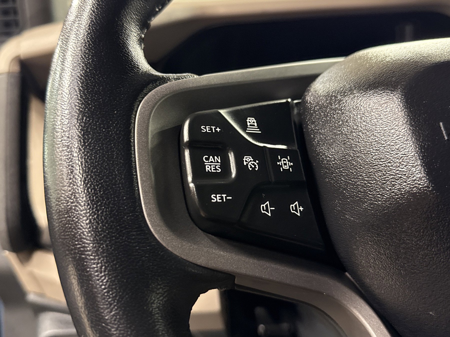 Used 2023 Ford Bronco Wildtrak image 8