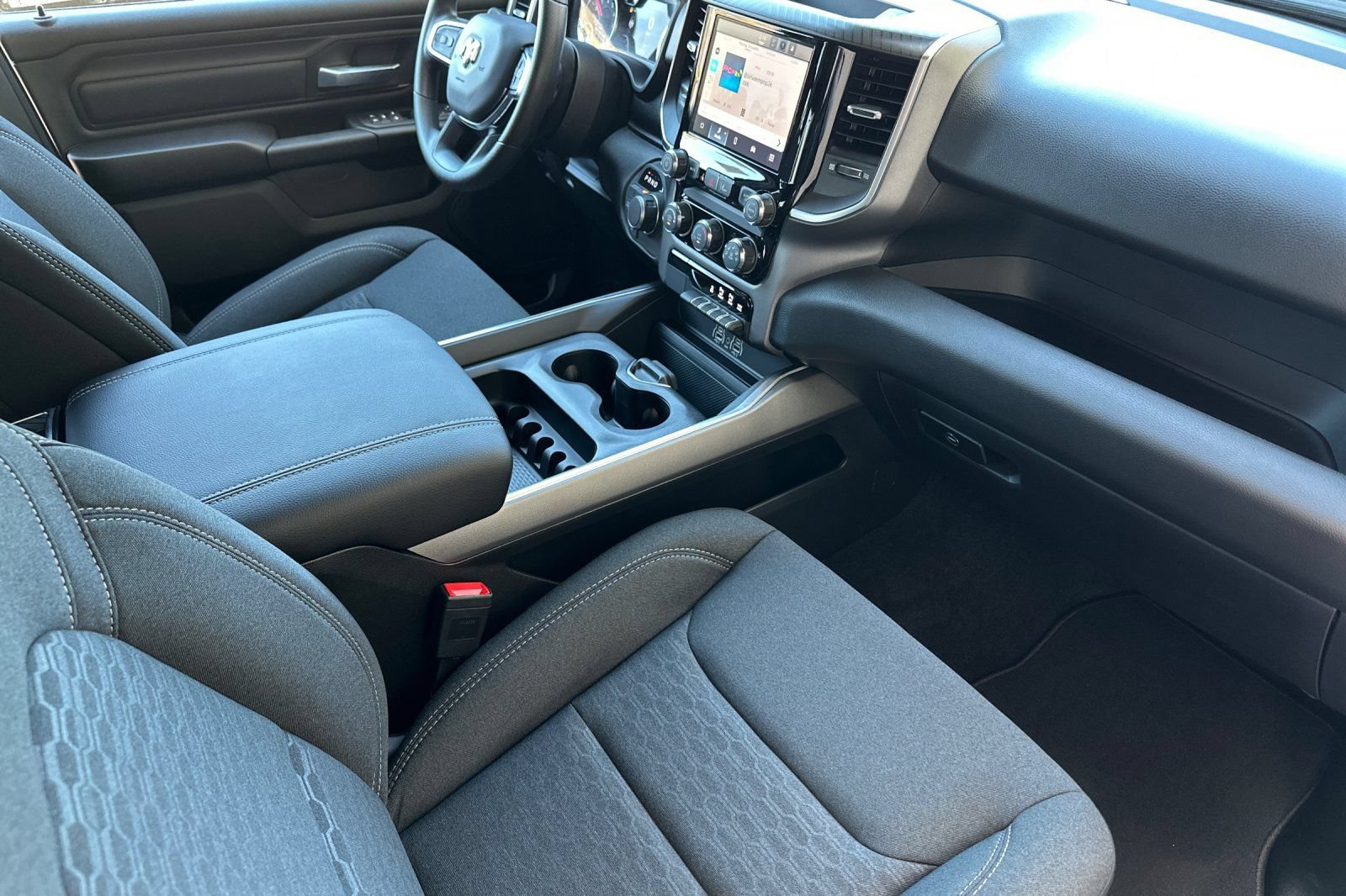 Used 2026 RAM 1500 Express AWD/4WD image 15