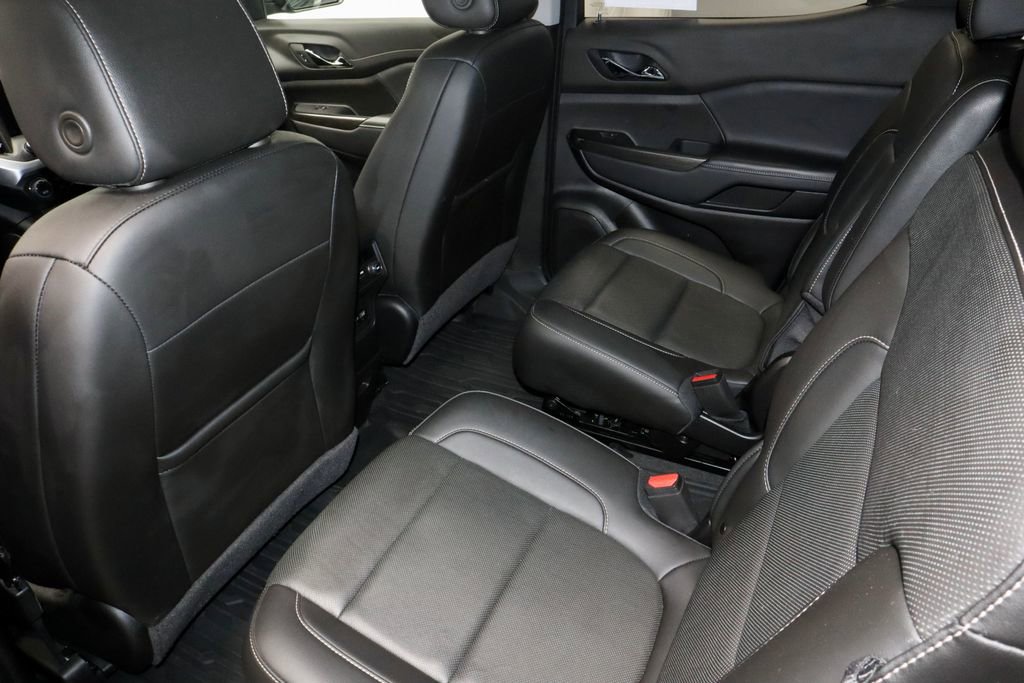 Used 2023 GMC Acadia SLT w/ Elevation Edition FWD image 22