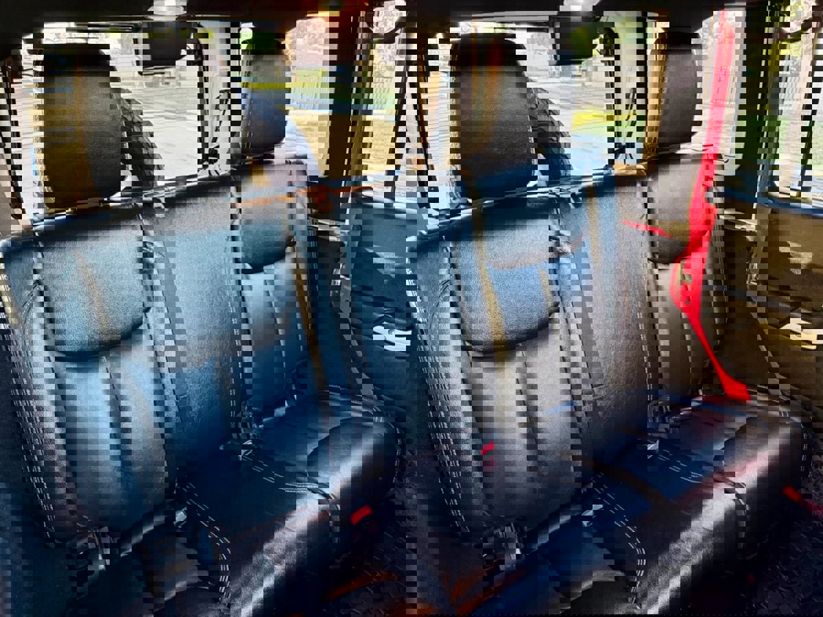 Used 2016 Jeep Wrangler Unlimited Rubicon image 20