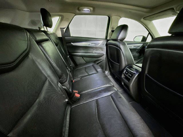 Used 2019 Cadillac XT5 Premium Luxury FWD image 24