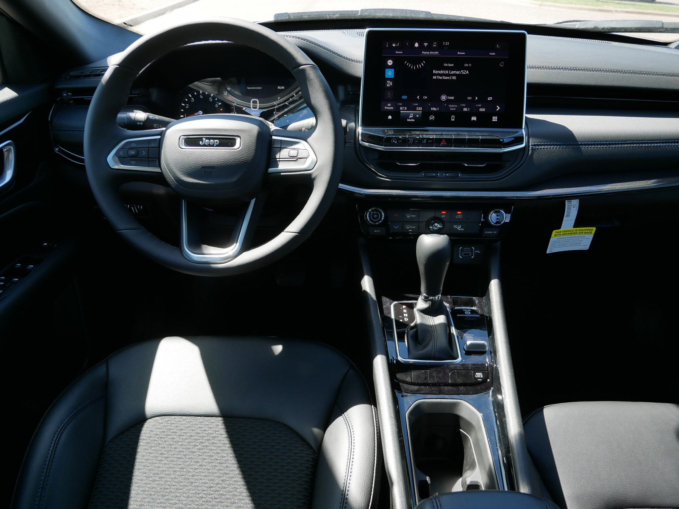 New 2026 Jeep Compass Latitude AWD/4WD image 10