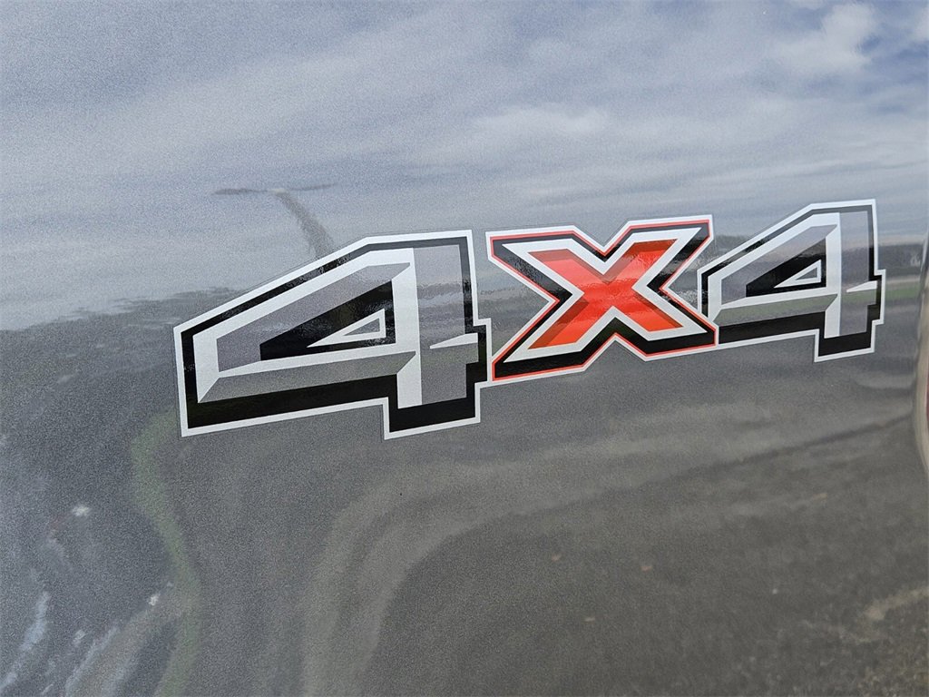 Used 2023 Ford F150 XLT image 5
