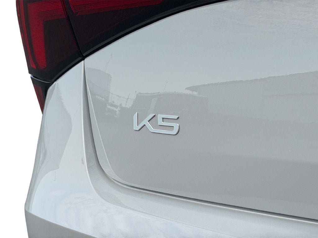 Used 2025 Kia K5 GT-Line FWD image 36