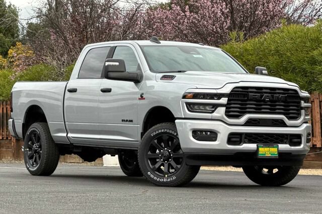 New 2026 RAM 2500 Big Horn AWD/4WD image 2