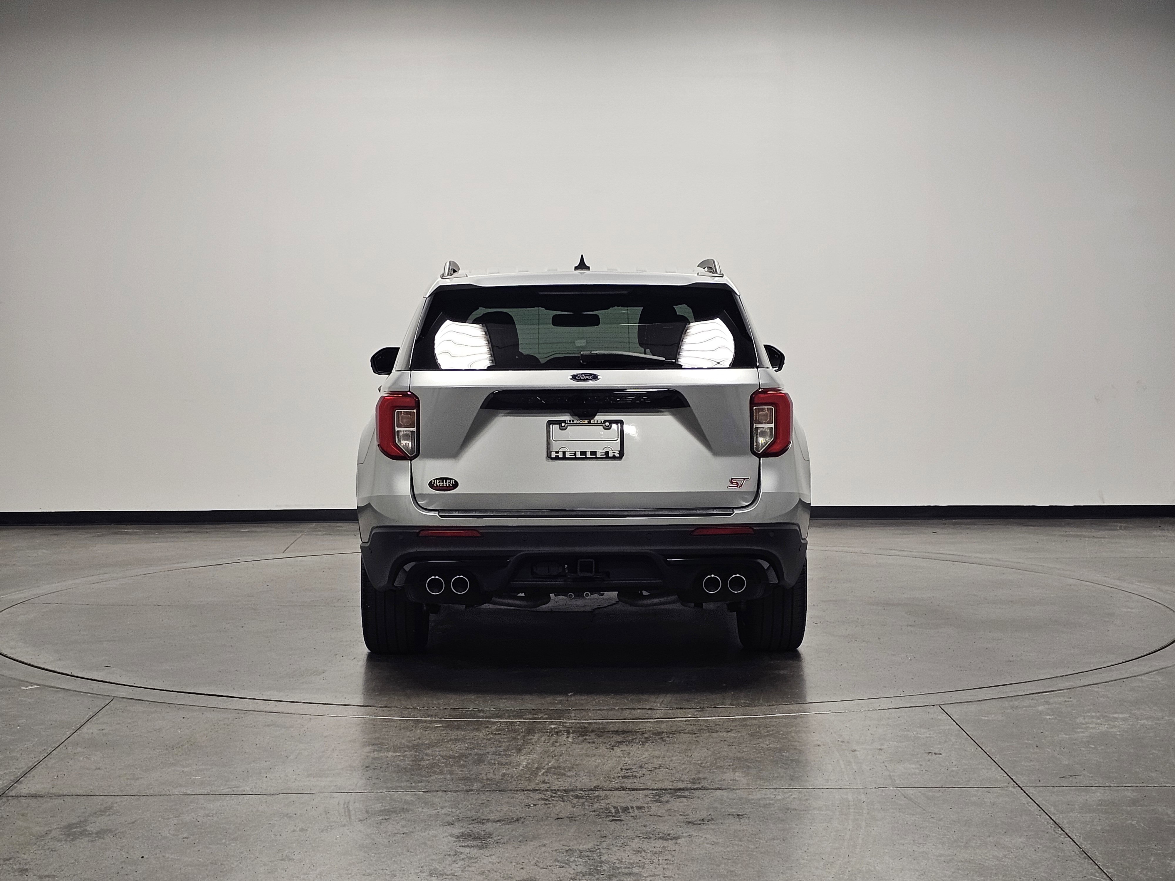 Used 2022 Ford Explorer ST w/ Equipment Group 401A image 7