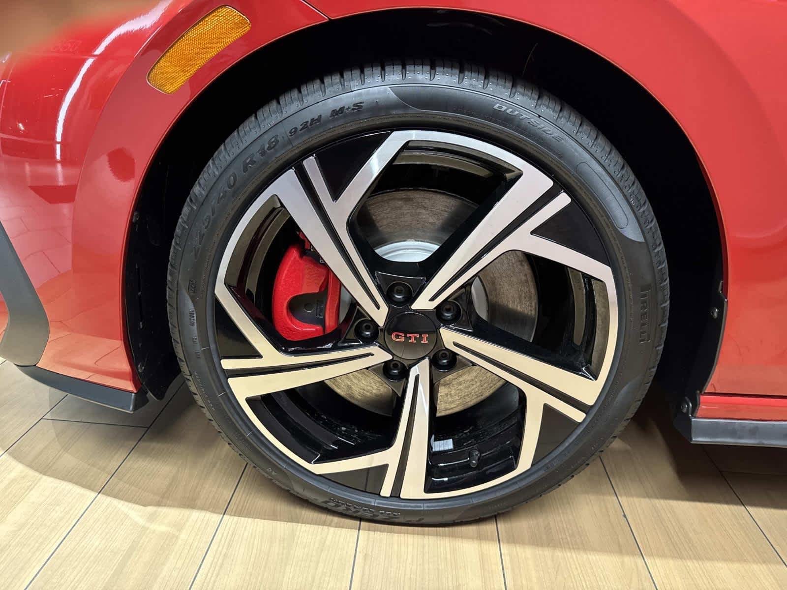 New 2026 Volkswagen GTI SE FWD image 8