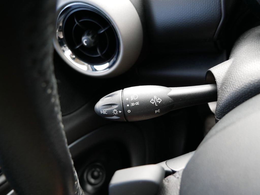 Used 2012 MINI Cooper Countryman S image 25