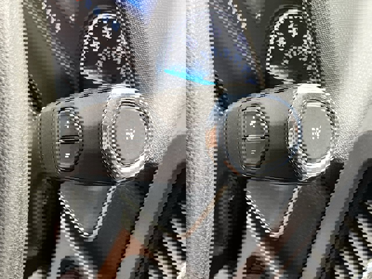 Used 2022 Ford F150 XLT w/ Max Trailer Tow Package image 23