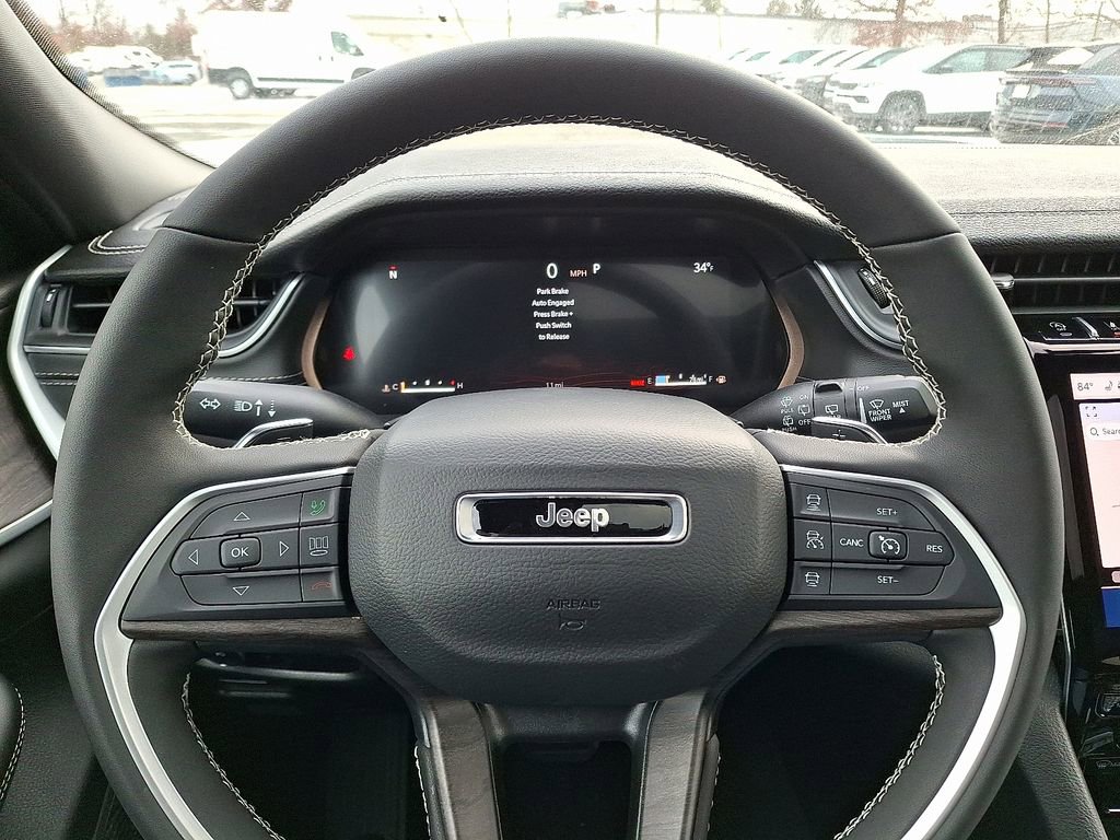 New 2025 Jeep Grand Cherokee L Limited image 14