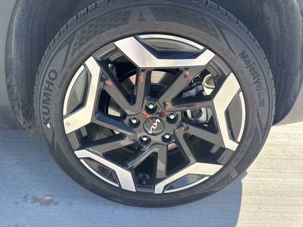 Used 2026 Kia Seltos SX w/ SX Sunroof Package image 18