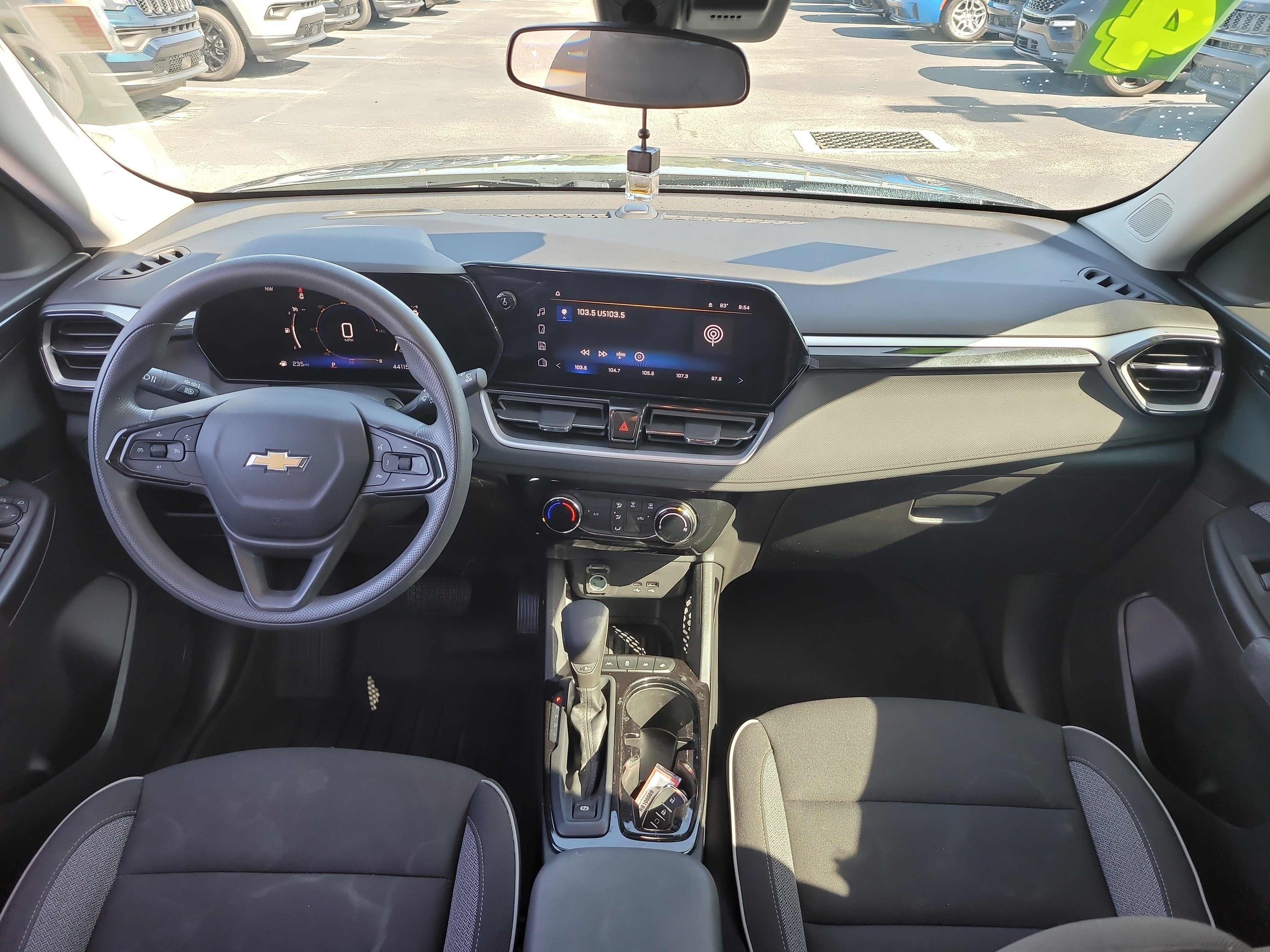Used 2024 Chevrolet TrailBlazer LT w/ Driver Confidence Package FWD image 14