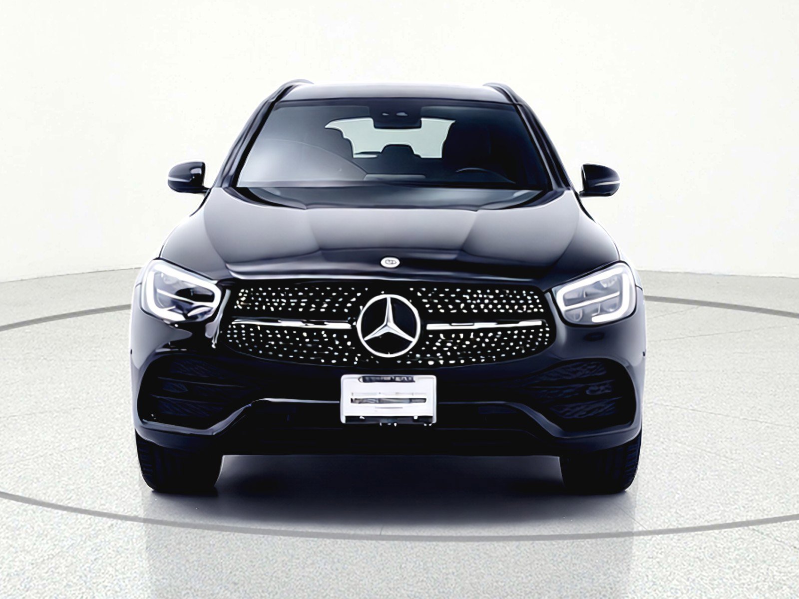 Used 2022 Mercedes-Benz GLC 300 image 4