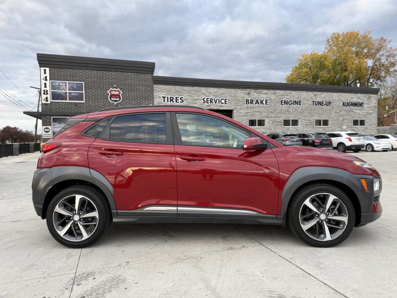 Used 2018 Hyundai Kona Limited image 7