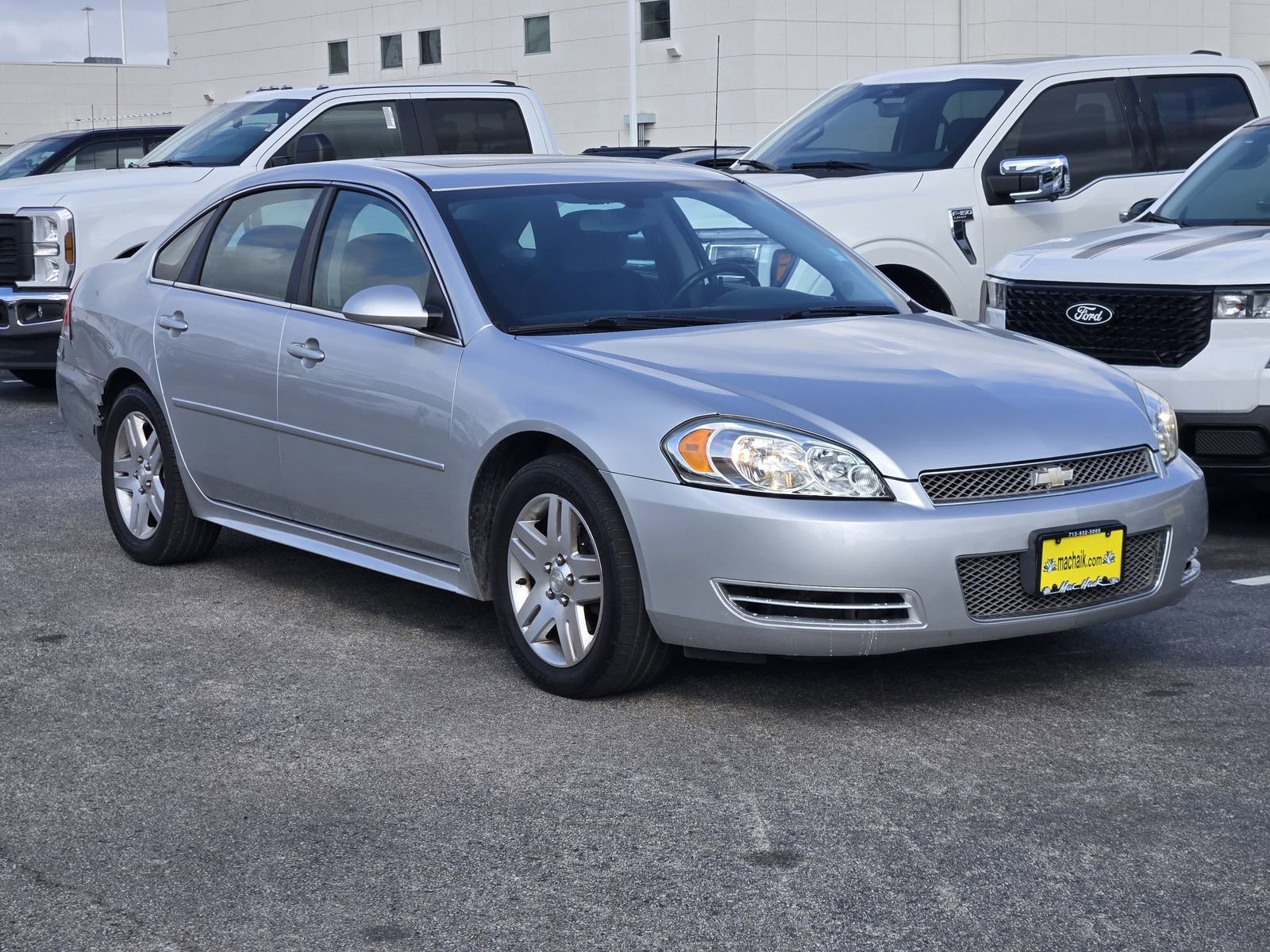 Used 2013 Chevrolet Impala LT w/ LT Sunroof Package image 3