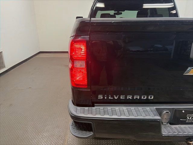 Used 2017 Chevrolet Silverado 1500 LT w/ All Star Edition AWD/4WD image 7