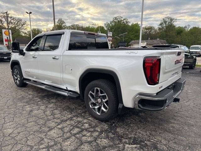 Used 2024 GMC Sierra 1500 SLT w/ SLT Premium Package AWD/4WD image 4