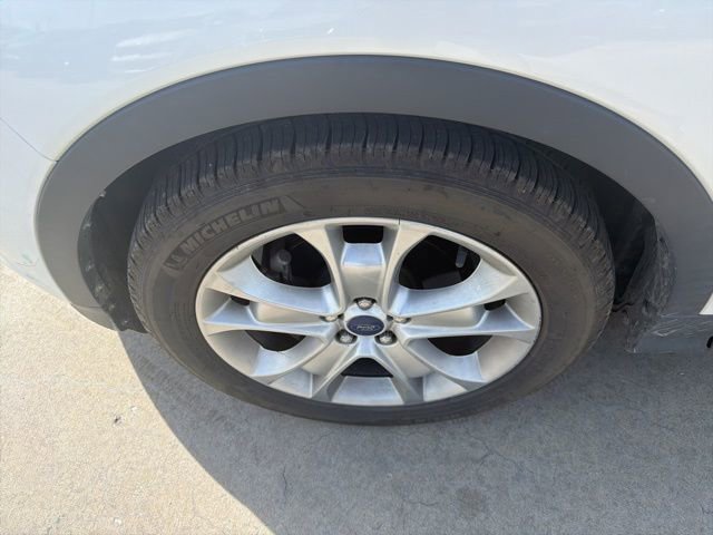 Used 2014 Ford Escape Titanium image 5