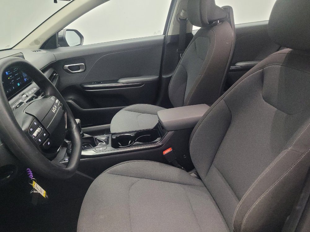 Used 2025 Kia K4 FWD image 17