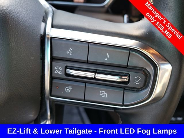 Used 2023 GMC Canyon Denali image 13