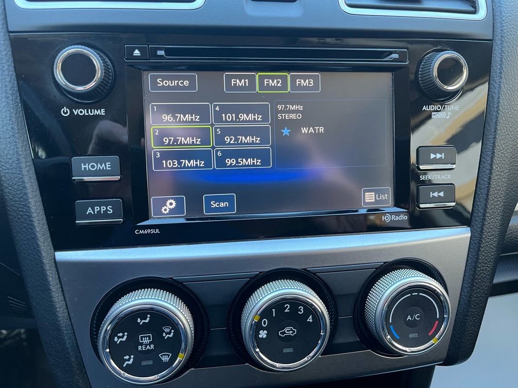 Used 2016 Subaru Crosstrek 2.0i Premium image 8